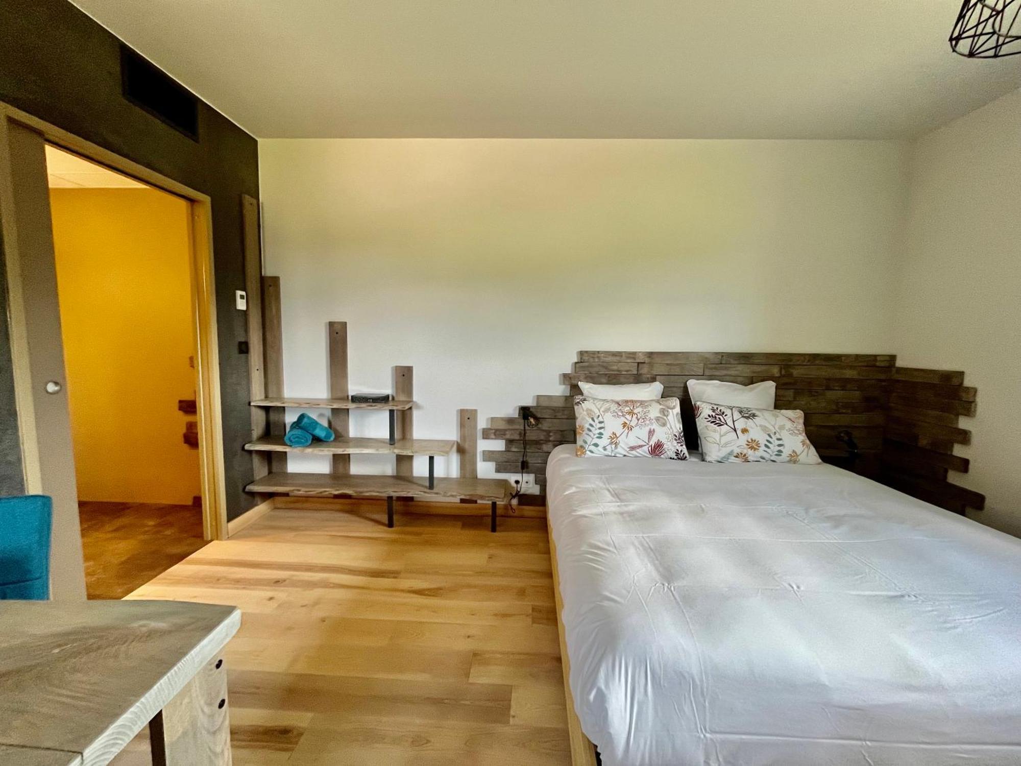 Hotel En Tilleul Pont-du-Navoy Ngoại thất bức ảnh