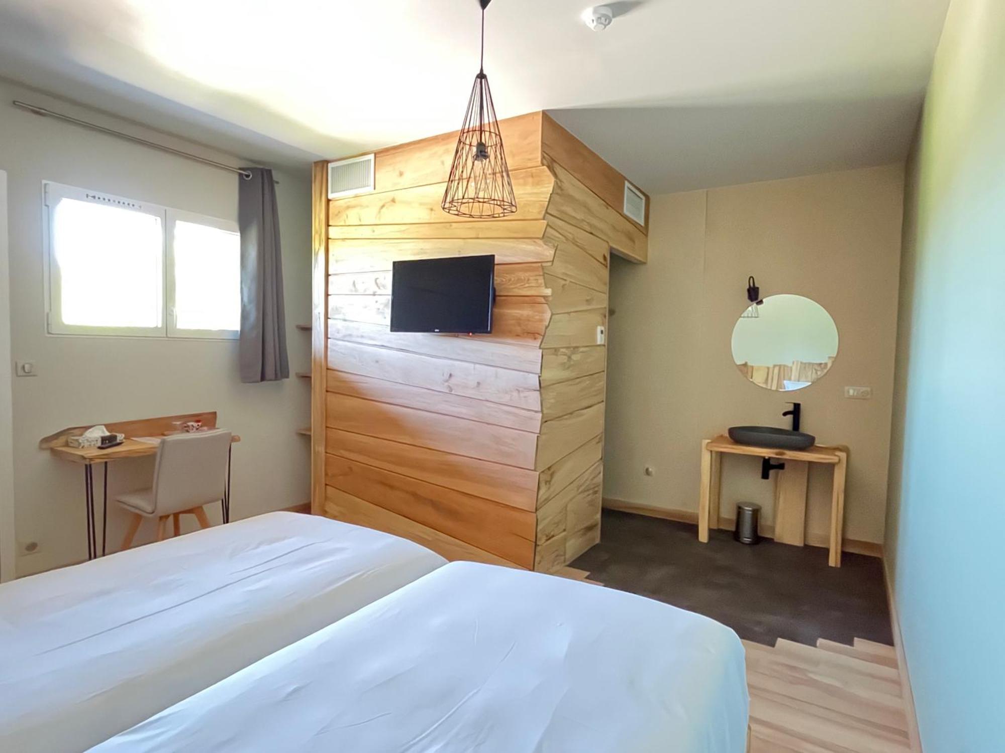 Hotel En Tilleul Pont-du-Navoy Ngoại thất bức ảnh
